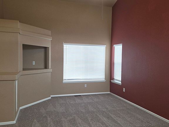 3rd image of 5343 Arroyo St