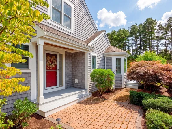 16 Latham Wood #16, Plymouth, MA 02360