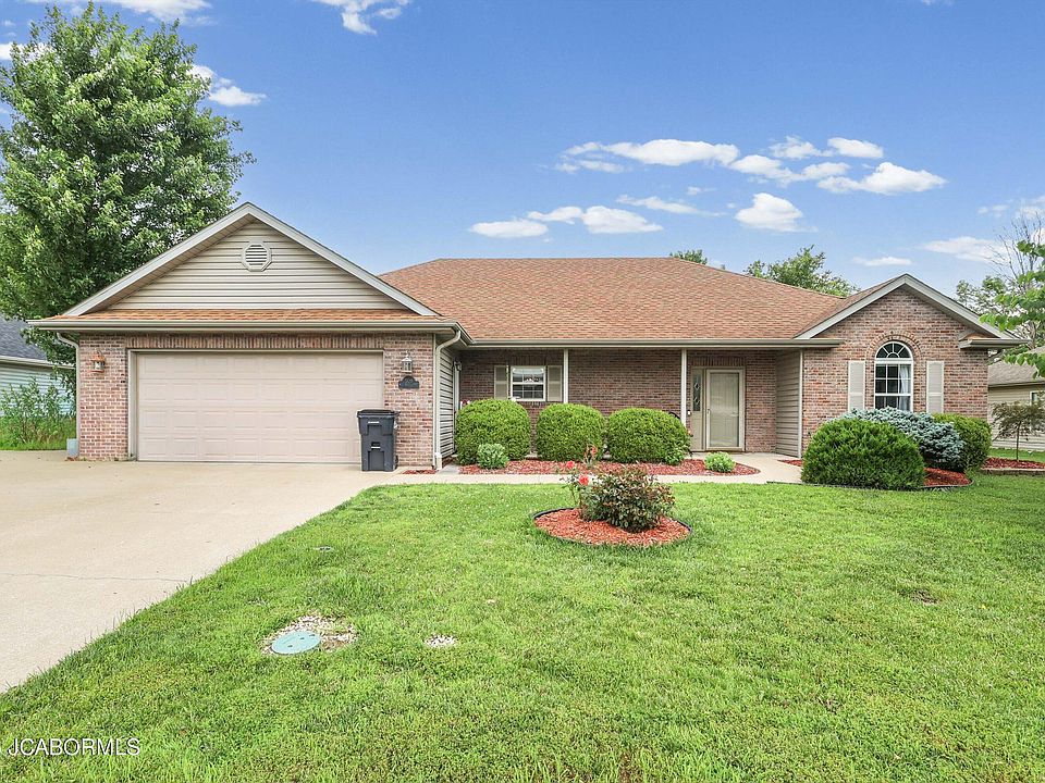 1st image of 509 Amazon Dr
