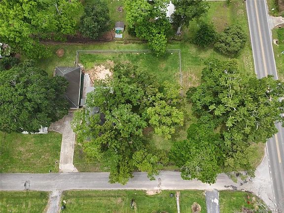 2nd image of 711 New Orleans Ave