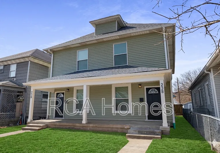 238 Eastern Ave — Photo 10