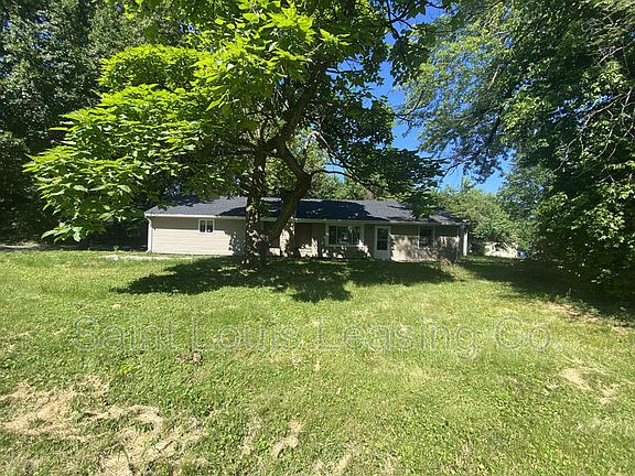 2nd image of 10260 Imperial Dr
