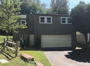 34 Afton Ter, Middletown, CT 06457