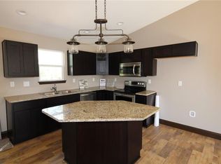 321 Hawk Lake Dr, Sunrise Beach, MO 65079