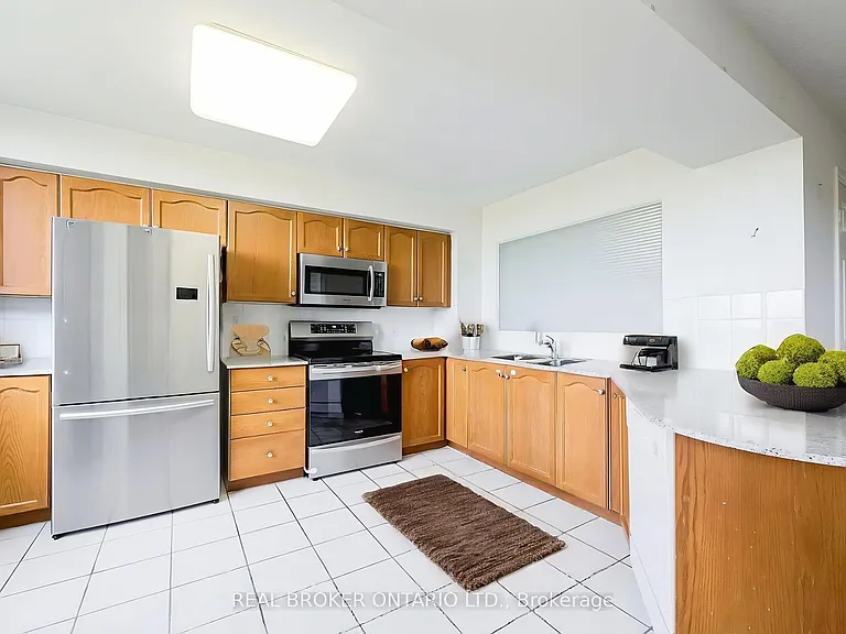 1720 Eglinton Ave E #601 — Photo 10