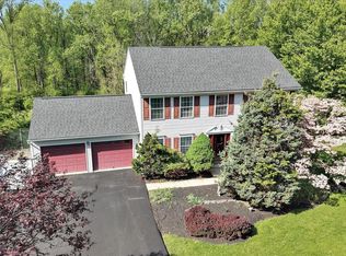 20 Maple Shade Ln, Fleetwood, PA 19522