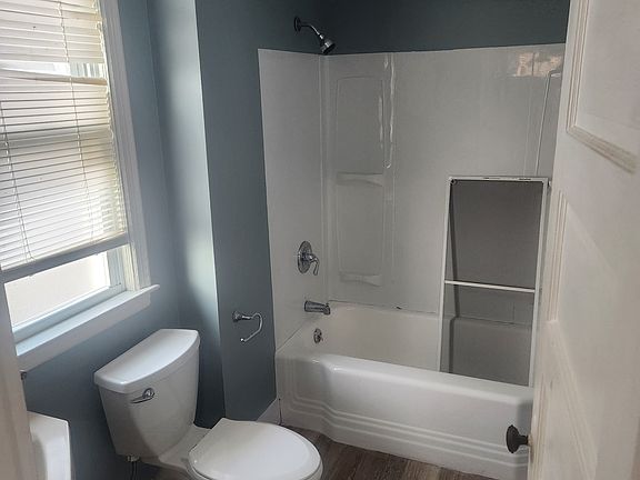 3rd image of 65 Platt St