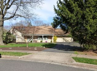 9 Meade Ct, Somerset, NJ 08873