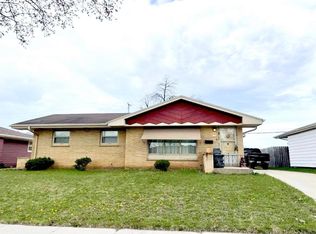 6108 N 95th St, Milwaukee, WI 53225