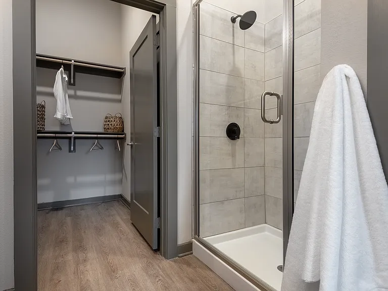 Walk-in Shower