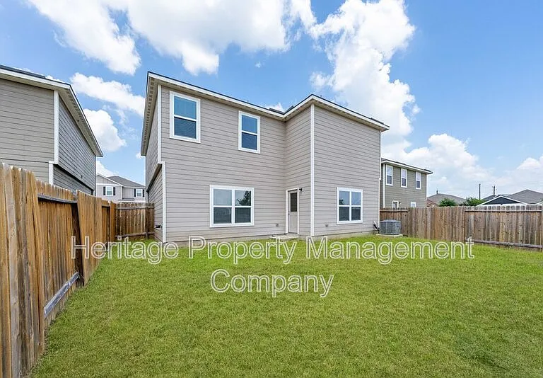 11038 Chatham Ct — Photo 23