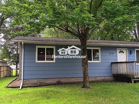 3rd image of 3318 15th St N
