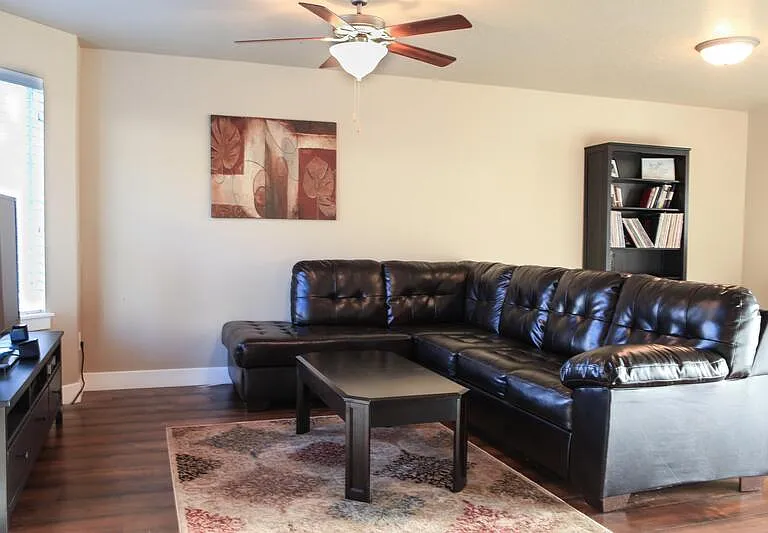 1155 Independence Ave #BASEMENT ROOM — Photo 5