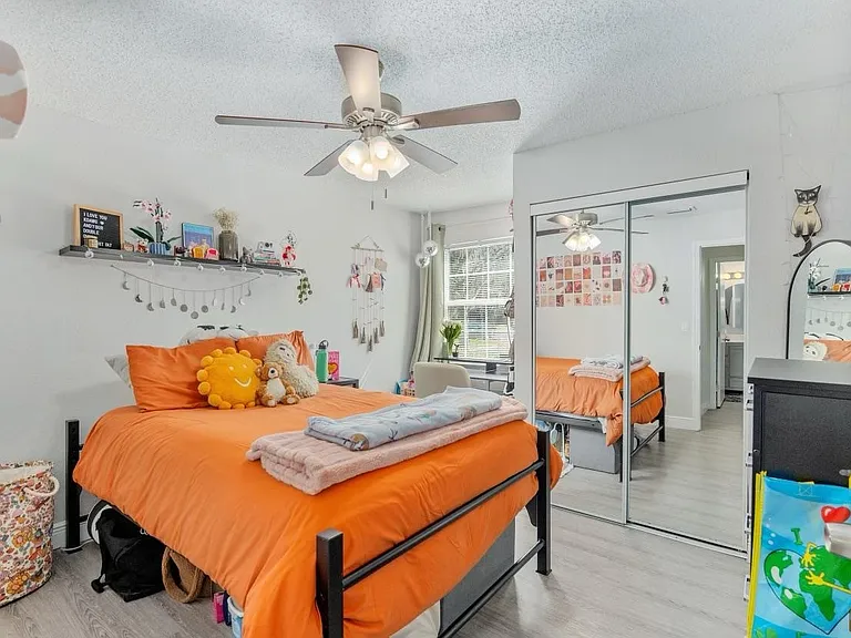 3705 SW 27th St #1211 — Photo 13