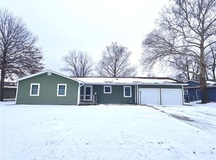 919 Circle Dr, Independence, KS 67301