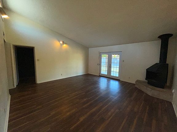 3rd image of 3626 San Blas Dr