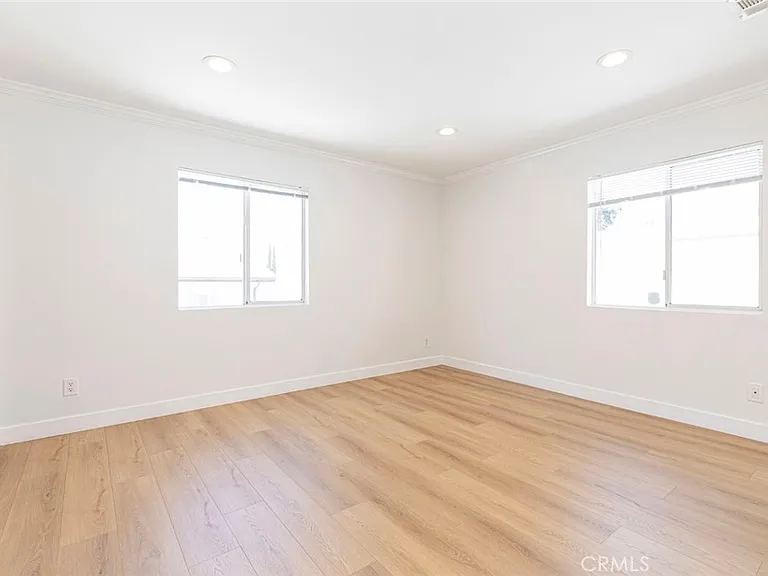 10531 Greenburn Ave — Photo 27