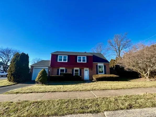192 Samuel Rd, Lancaster, PA 17601