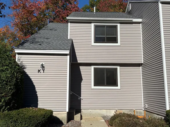 1K Snow Cir #1K, Nashua, NH 03062