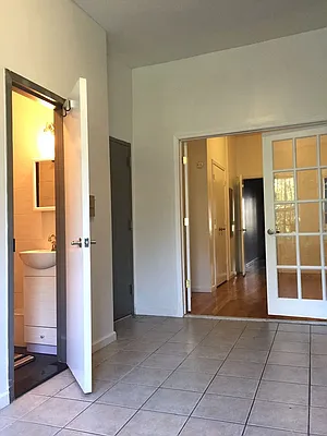 Rented by Brooklyn Group | media 16