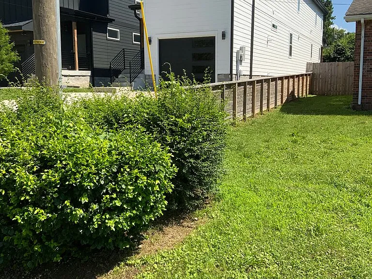 6321 Alamo Pl — Photo 2