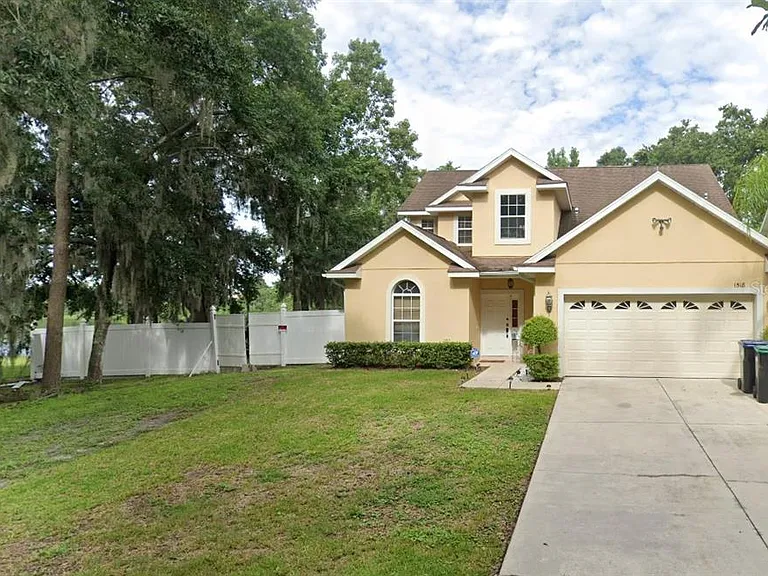 1518 Salem Dr — Photo 1