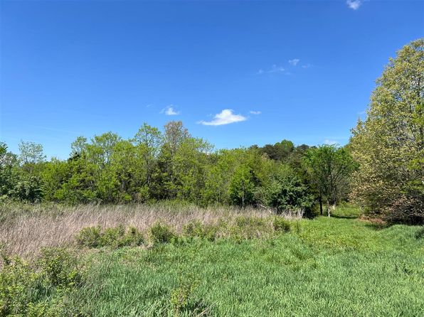 450 Caney Creek Ln, Drakesboro, KY 42337