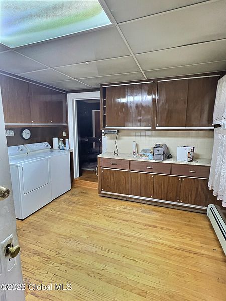 4th image of 579 5th Avenue