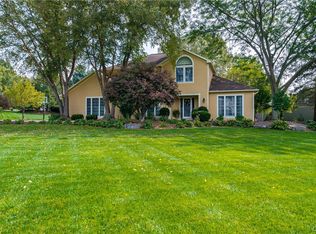 3460 Fadi Dr, Baldwinsville, NY 13027