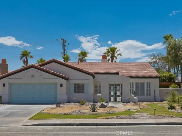 1105 E Via San Michael Rd, Palm Springs, CA 92262