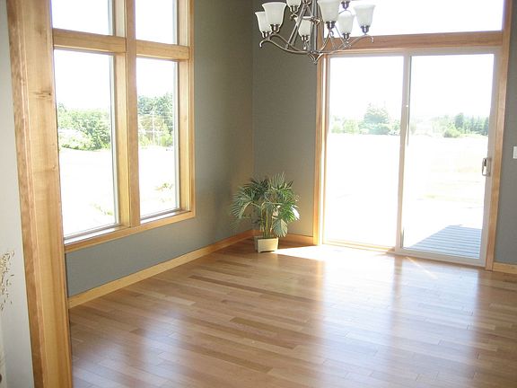 Dining room with loads of light and views!