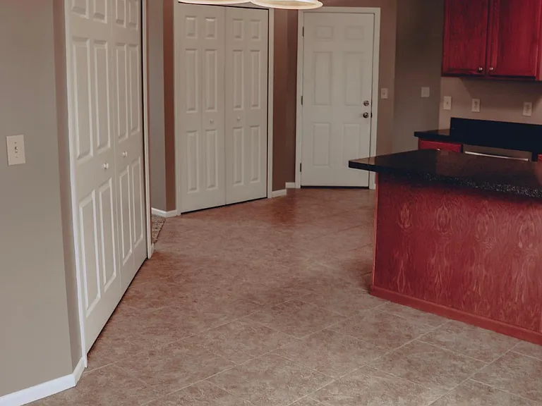 314 Weatherburn Dr — Photo 13