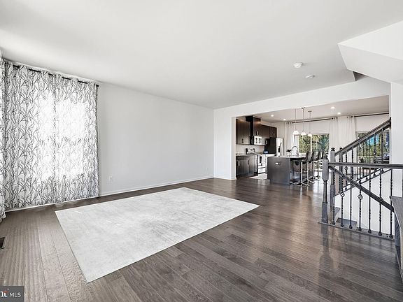 5th image of 8966 Bridle Ridge Ln