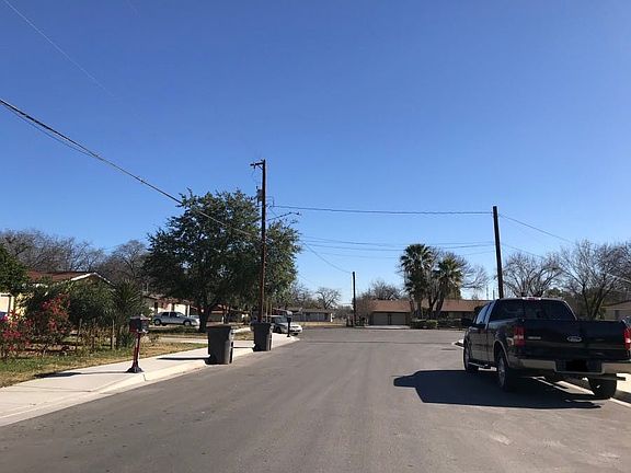 5th image of 4807 Irma Ave