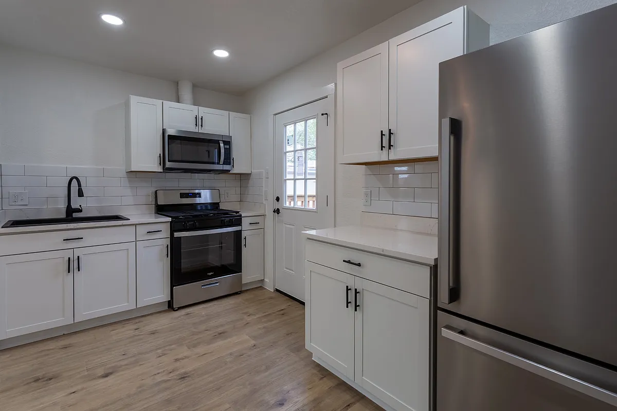 Building Photo - 2303 S Navidad St #1