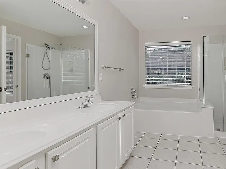 11 Scenic Brook Ct — Photo 20