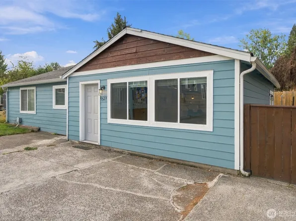 9329 53rd Avenue S #2, Seattle, WA 98118