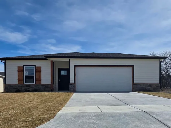 3051 E Highridge Ct, Wichita, KS 67219