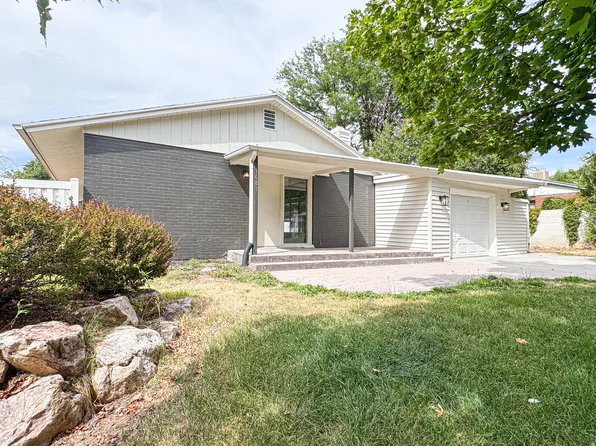 1681 E Meadowmoor Rd, Holladay, UT 84117