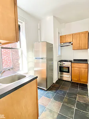 Rented by Brown Harris Stevens | media 8