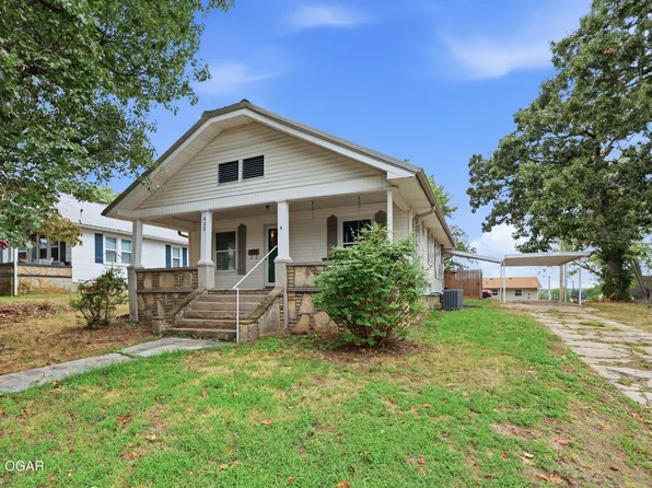 430 S Valley St, Neosho, MO 64850