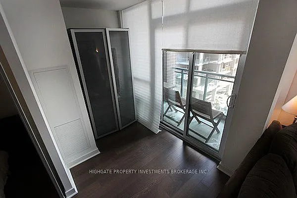 1169 Queen St W #525N — Photo 5