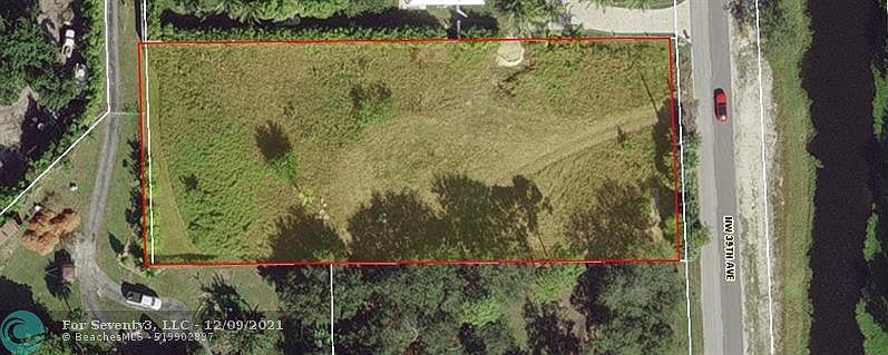 1st image of 7303 NW 39th Ave