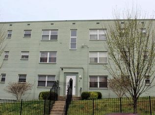 4800 C St SE APT 202, Washington, DC 20019