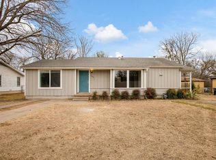 204 Adams St, Cleburne, TX 76033