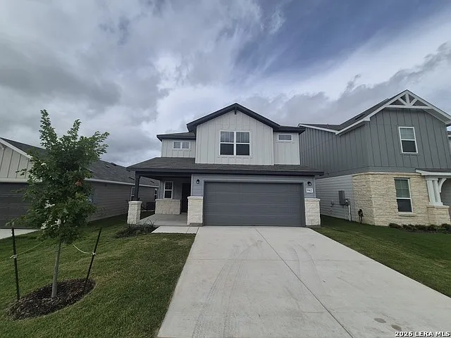 942 Bluegrass Point — Photo 1