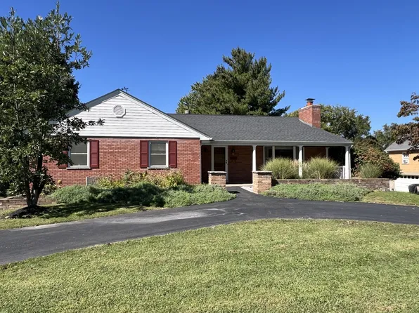 15 Gregory Ln, Fort Thomas, KY 41075