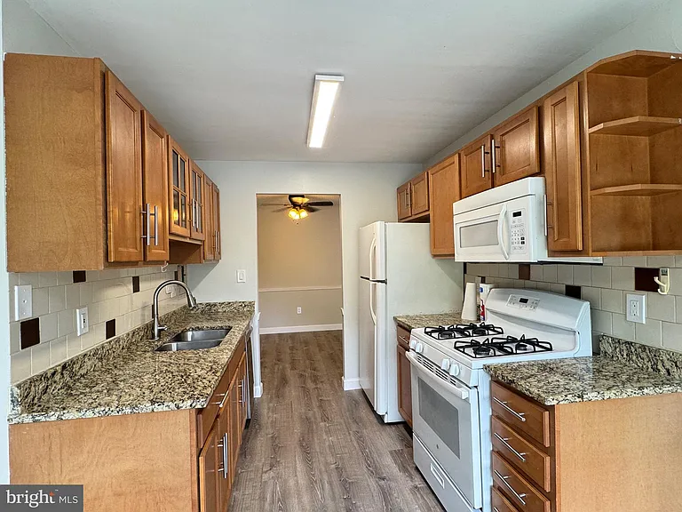 8723 Hayshed Ln #31 — Photo 8