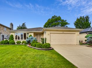 1020 N Delphia Ave, Park Ridge, IL 60068