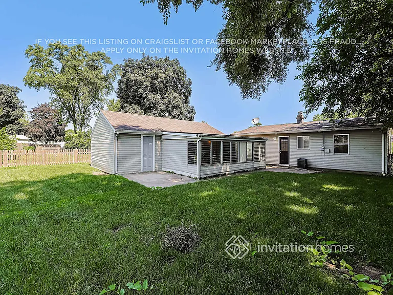 17 Concord Ave — Photo 17
